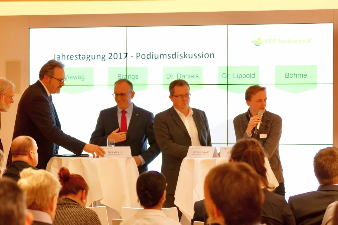 VEE Sachsen e.V. - Jahrestagung 2017 - Gläserne Manufaktur Dresden